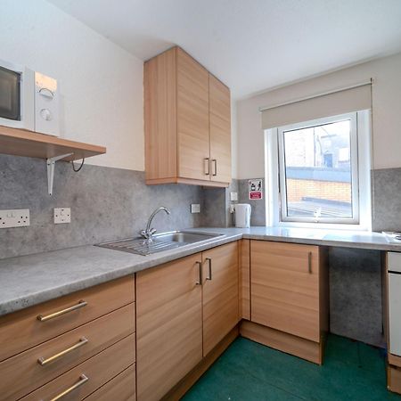 Joivy Budget 4,5 And 6 Bed Private Flats, In Historic Old Town (Adults Only) EDI Exteriér fotografie