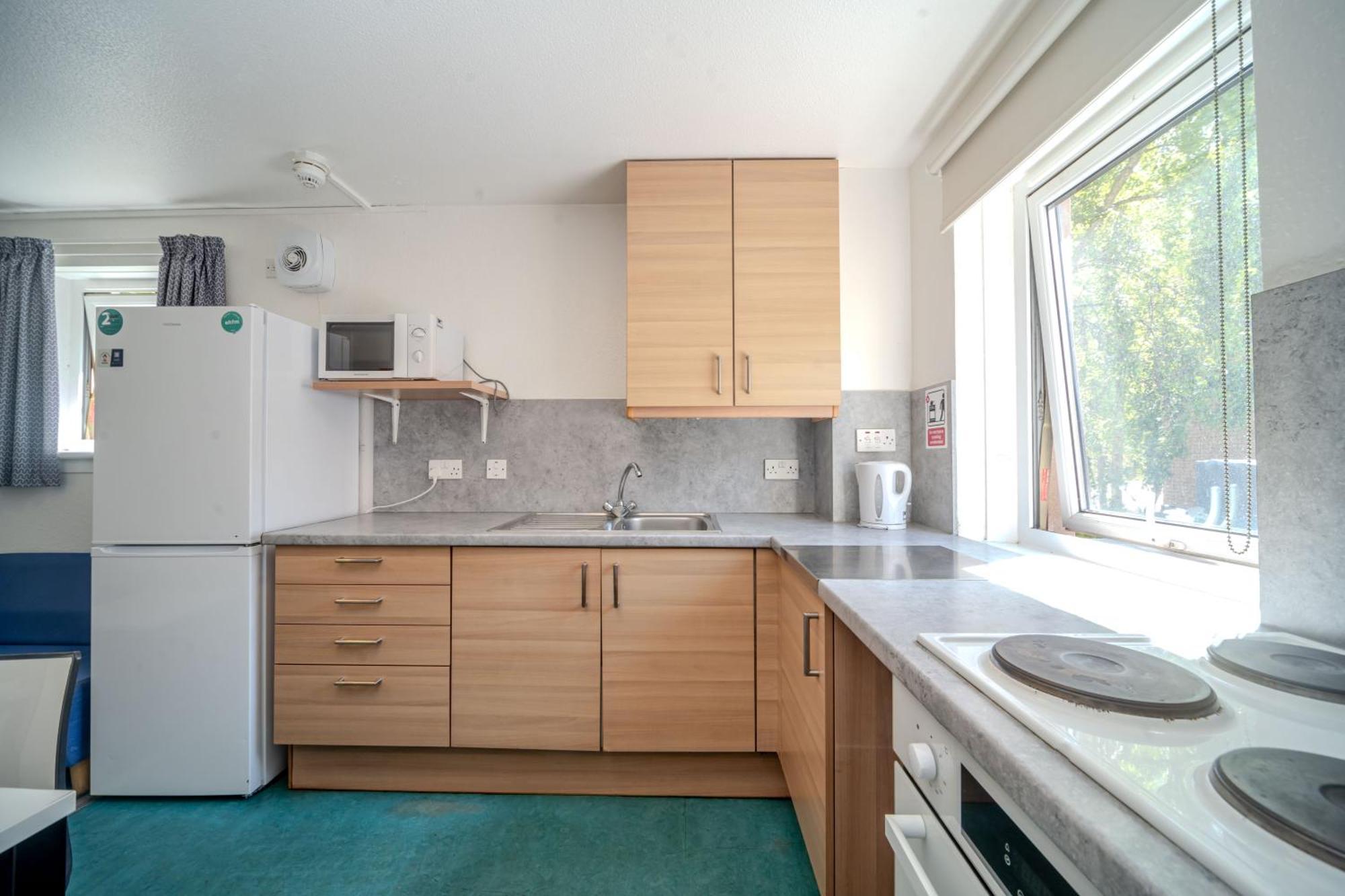 Joivy Budget 4,5 And 6 Bed Private Flats, In Historic Old Town (Adults Only) EDI Exteriér fotografie